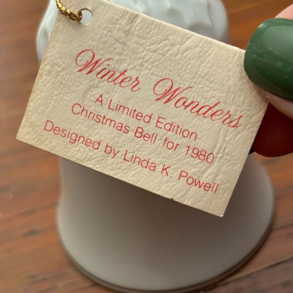 Designers' Collection Winter Wonders Christmas Bell 1980 Bunny Rabbits Vintage - Picture 3 of 6